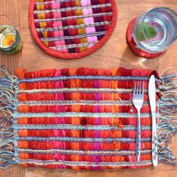 Rectangular placemat recycled cotton & polyester rag reds 32x22cm