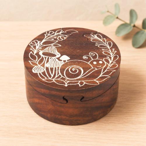 Puzzle Box Round Woodland Sheesham Wood 10 × 10 × 6cm
