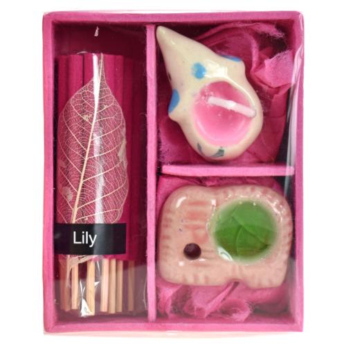 Lotus incense and candle giftset with elephant shaped t-light, 8.5 x 7 x 4cm