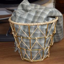 Basket / waste paper holder bin, gold coloured metal + moonj grass 26 x 24cm