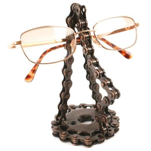 Spectacle stand, recycled bike chain