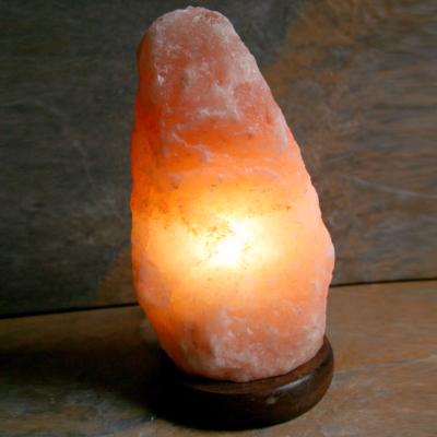 Himalayan salt lamp 1.5-2kg approx 18x10cm **