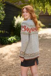 Squirrel Sweater Large UK Size 16-18