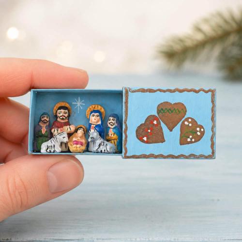 Mini Traditional Ceramic Matchbox Nativity Hearts