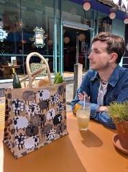 Jute shopping bag, square, black and white sheep