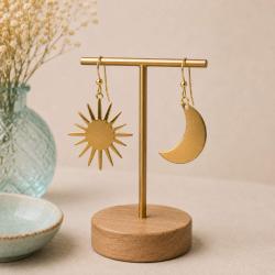 Earrings Sun Moon (1 of each) gold colour