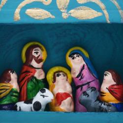 Nativity in Blue Stable with Ceramic Pieces