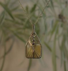 Agate pendant square, gold colour chain