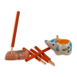 Orange incense and candle giftset with elephant shaped t-light, 8.5 x 7 x 4cm
