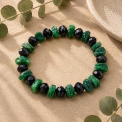 Bracelet green and black beads