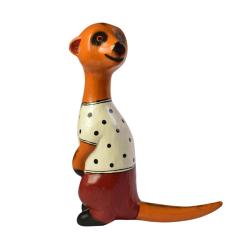 Standing Meerkat sofa hand carved from Albesia wood, 25 x 10cm