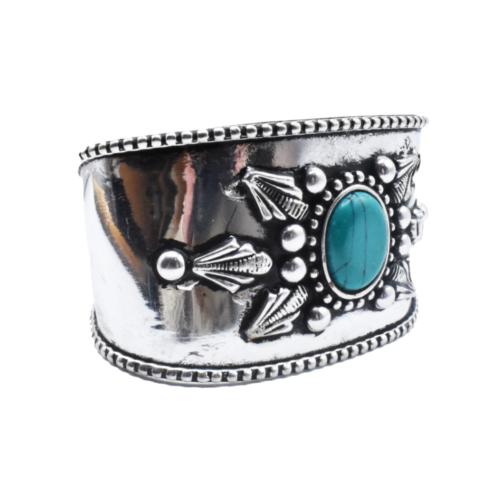 Bracelet with Turquoise Stone