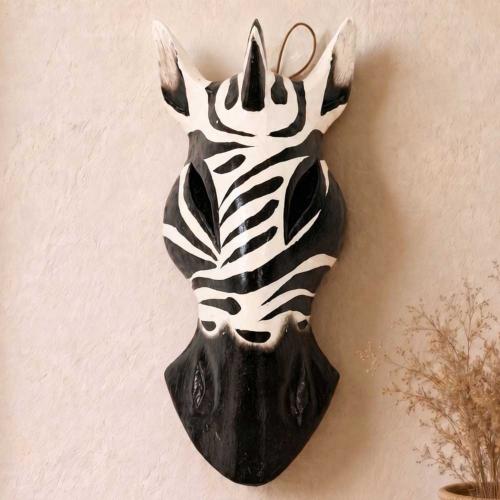 Mask Albesia Wood Zebra Black Stripes on White 20cm