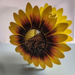 Sunflower birdfeeder metal 24 x 24 x 16xm