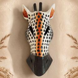 Mask Albesia Wood Giraffe Black Spots on White 20cm