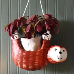 Hanging wooden planter sloth 27 x 17 x 10cm