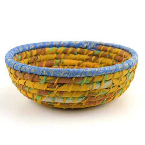 Round basket, recycled sari material yellow 26x9cm