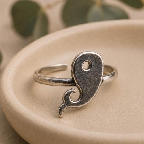 Ring, silver colour, Whale