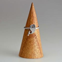 Ring, silver colour, Whale
