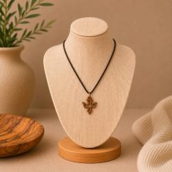 Pendant olive wood, dove, 2.5 x 3cm