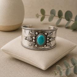 Bracelet with Turquoise Stone