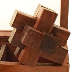 Box of 3 wooden puzzle games in quality handcarved sheesham wood box 17.5x6.5x7