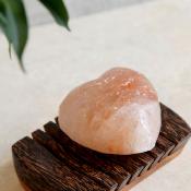 Himalayan salt soap heart shaped 6cm **