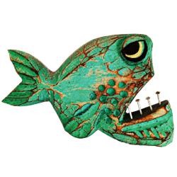 Piranha Hanging with 4 Nail Teeth Albesia Wood 25x2.5x16cm